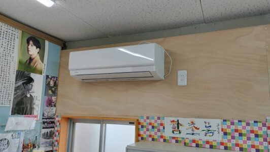 エアコン室内機設置